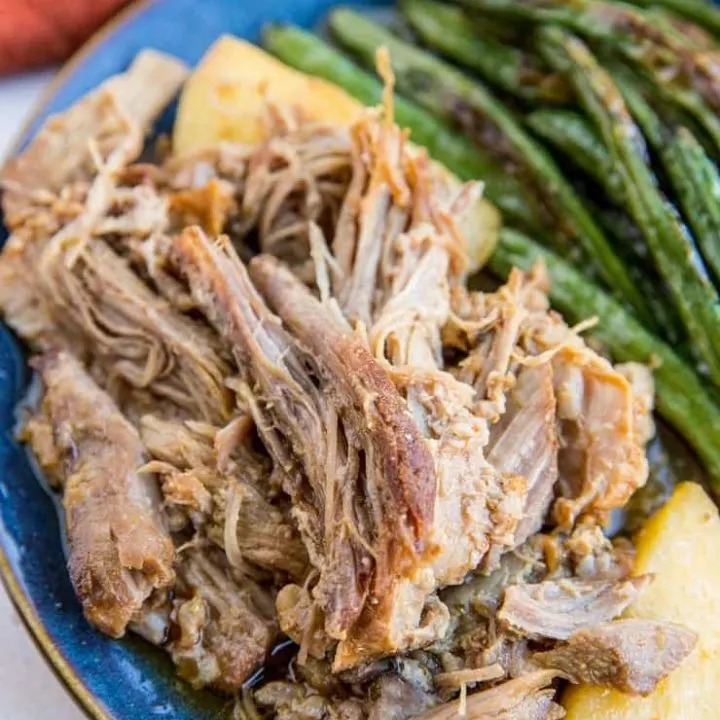 Instant Pot Pulled Pork and Apples - a super easy pulled pork recipe made in the Instant Pot with just a few ingredients. A healthy lower carb dinner recipe that is paleo and whole30