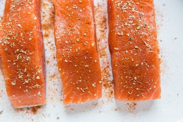 How to make baked maple glazed salmon