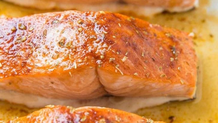 Maple-Glazed Baked Salmon is an amazing easy dinner recipe. Glazed salmon is easy to prepare and only requires a few basic ingredients