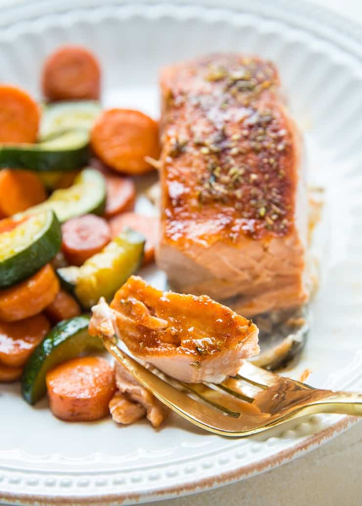Easy Maple Glazed Salmon - a healthy salmon recipe baked in the oven with just a few ingredients