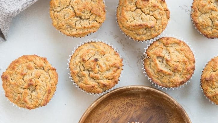 Healthy Apple Muffins made with almond flour, sweetened with banana and apple. This grain-free, dairy-free, refined sugar-free apple cinnamon muffins recipe contains no added sweetener!