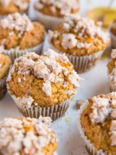 Gluten-Free Pumpkin Muffins with Streussel Topping - healthy pumpkin muffins that are refined sugar-free