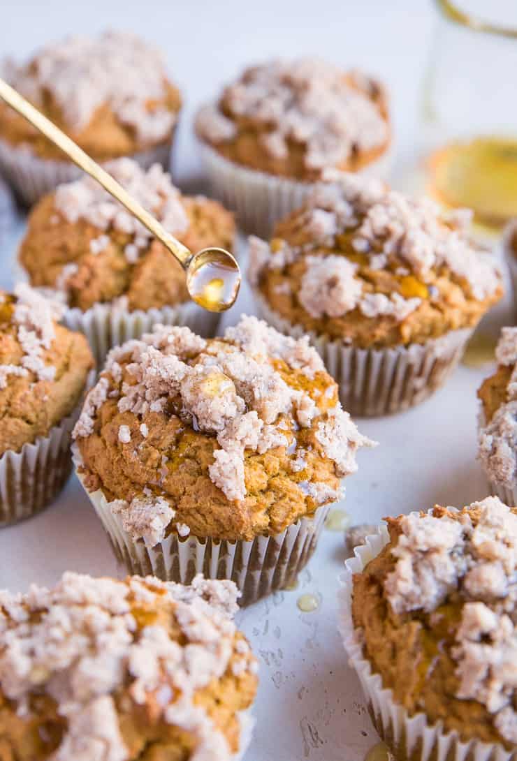 Gluten-Free Pumpkin Muffins with Streussel Topping - healthy pumpkin muffins that are refined sugar-free