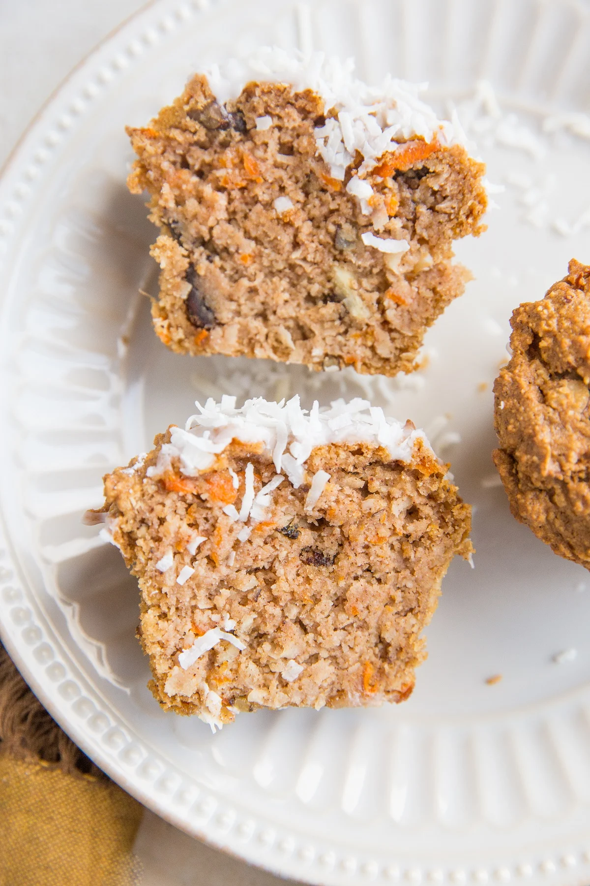 Paleo Carrot Cake Cupcakes (or carrot cake banana muffins) - naturally sweetened, grain-free, sugar-free, oil-free, healthy cupcake recipe that is gluten-free and sweetened with banana