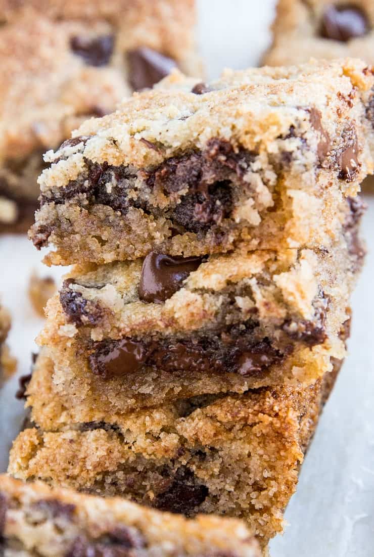 Grain-Free Keto Chocolate Chip Cookie Bars made with almond flour and sugar-free sweetener - perfectly gooey, chewy and crispy low-carb dessert recipe