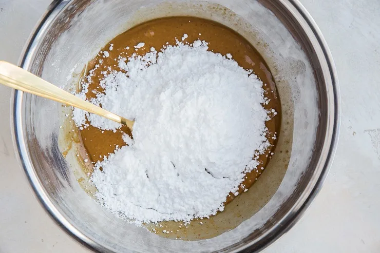 how to make peanut butter buckeyes
