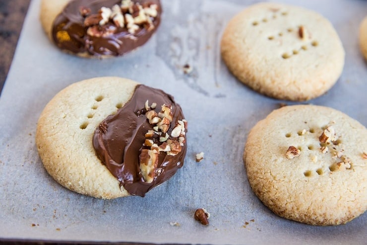 horizontal image of tray of keto shortbread