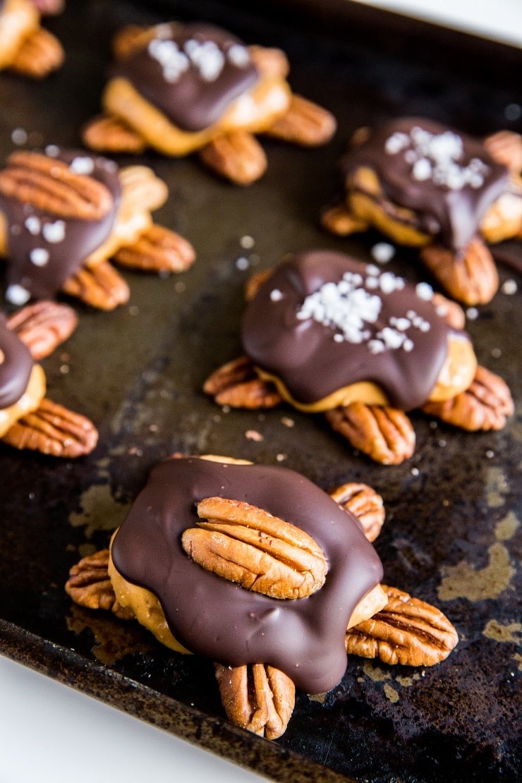 Peanut Butter Chocolate Pecan Turtles - sugar-free, keto, vegan, no baking necessary! A healthy little treat recipe