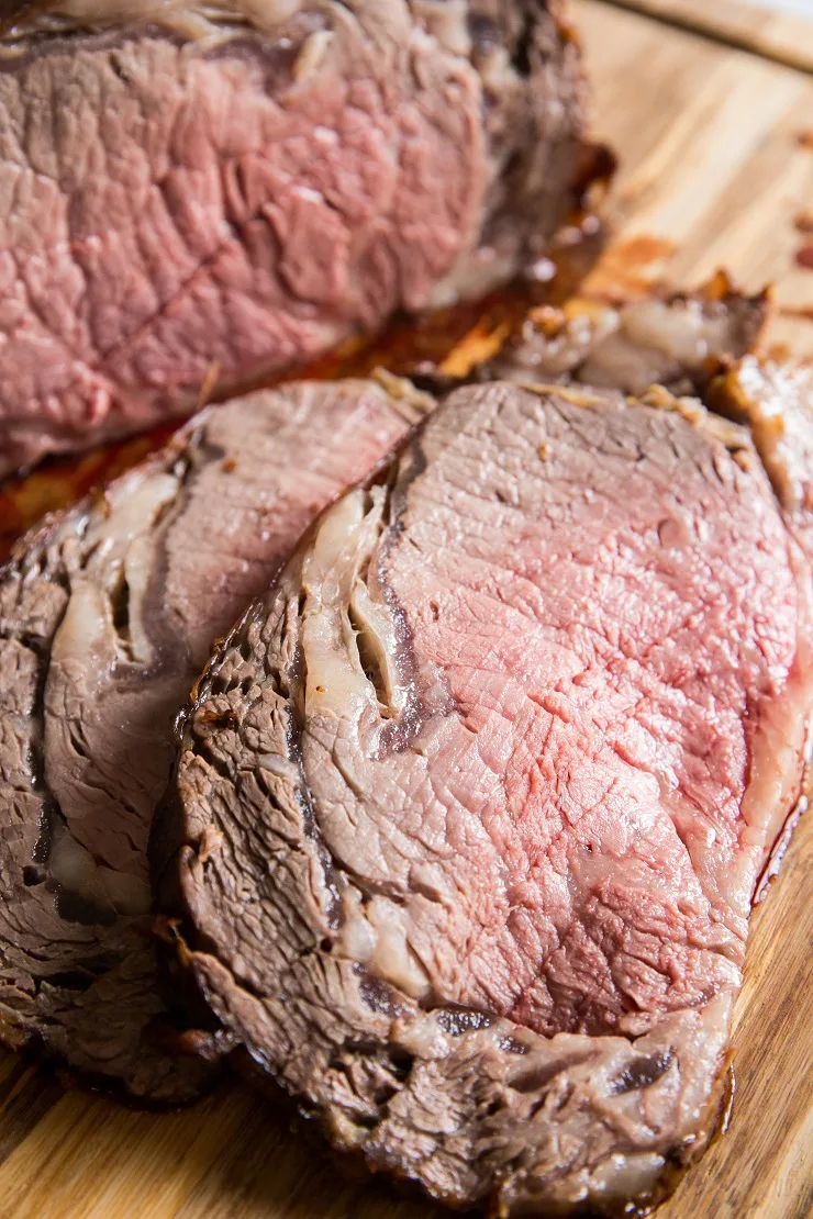 How to Roast Prime Rib in the oven - everything you need to know for the best prime rib