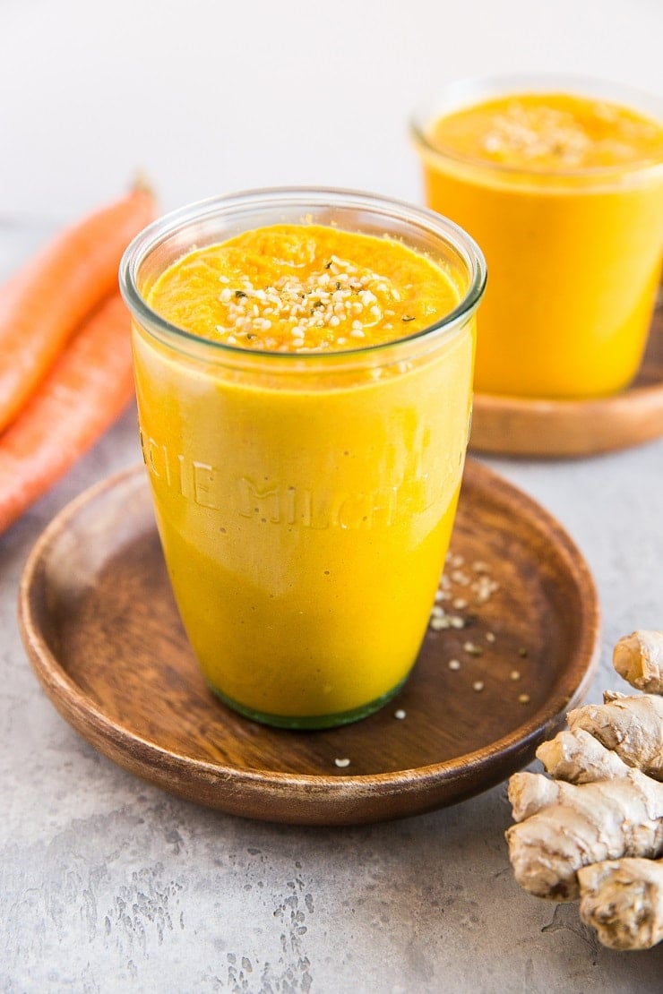 Immunity-Boosting Anti-Inflammatory Carrot Ginger Smoothie recipe loaded with antioxidants and vitamins