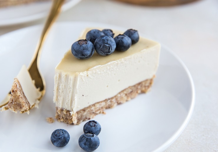 Dairy-Free Keto Cheesecake Recipe made with cashews