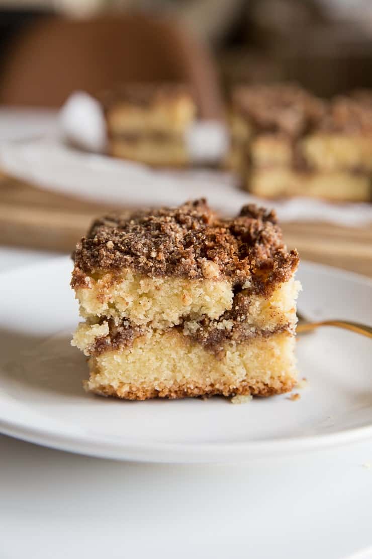 Keto Coffee Cake Recipe - low-carb coffee cake made with almond flour and coconut flour