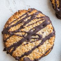 4-Ingredient Healthy Samoa Cookies - a copycat Girl Scout cookies recipe made healthier and paleo friendly