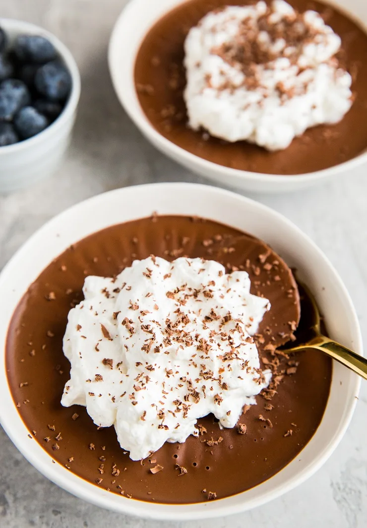3-Ingredient Keto Pots de Crème - a quick and easy no-bake chocolate dessert recipe that is dairy-free, sugar-free and low-carb