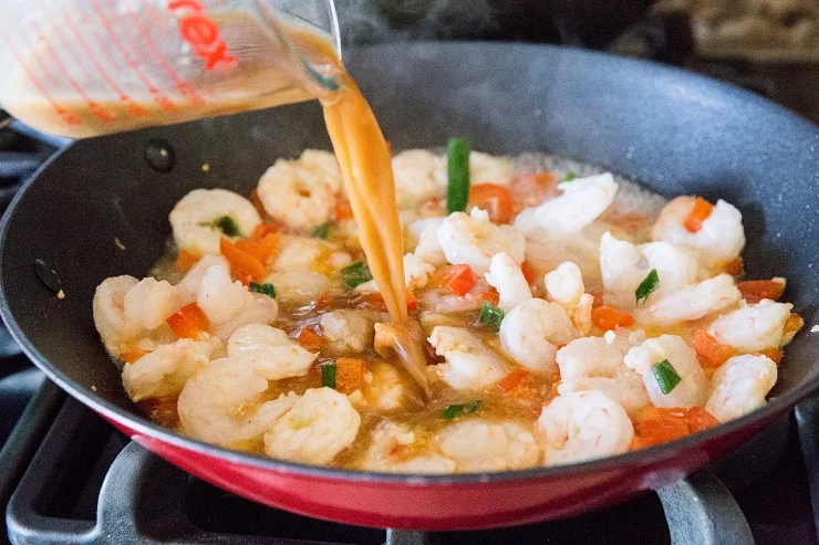 How to Make Kung Pao Shrimp - add the sauce