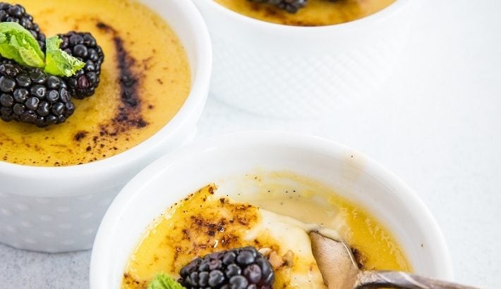 Dairy-Free Paleo Creme Brulee Recipe - a delicious custard dessert with amazing caramelized sugar topping