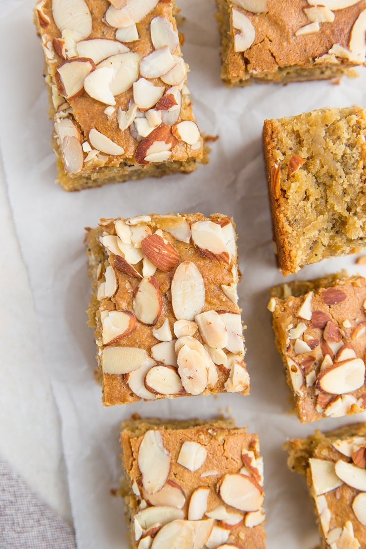 Grain-Free Lemon Poppy Seed Blondies - healthy blondies recipe made with almond flour