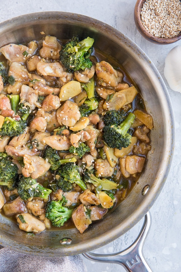 Quick and Easy 30-Minute Mongolian Chicken with broccoli - a healthy paleo dinner recipe