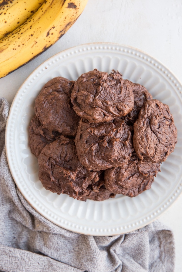3-Ingredient Chocolate Banana Cookies are quick and easy to make and a healthier dessert recipe with no eggs, oil, dairy, grains, or sugar!