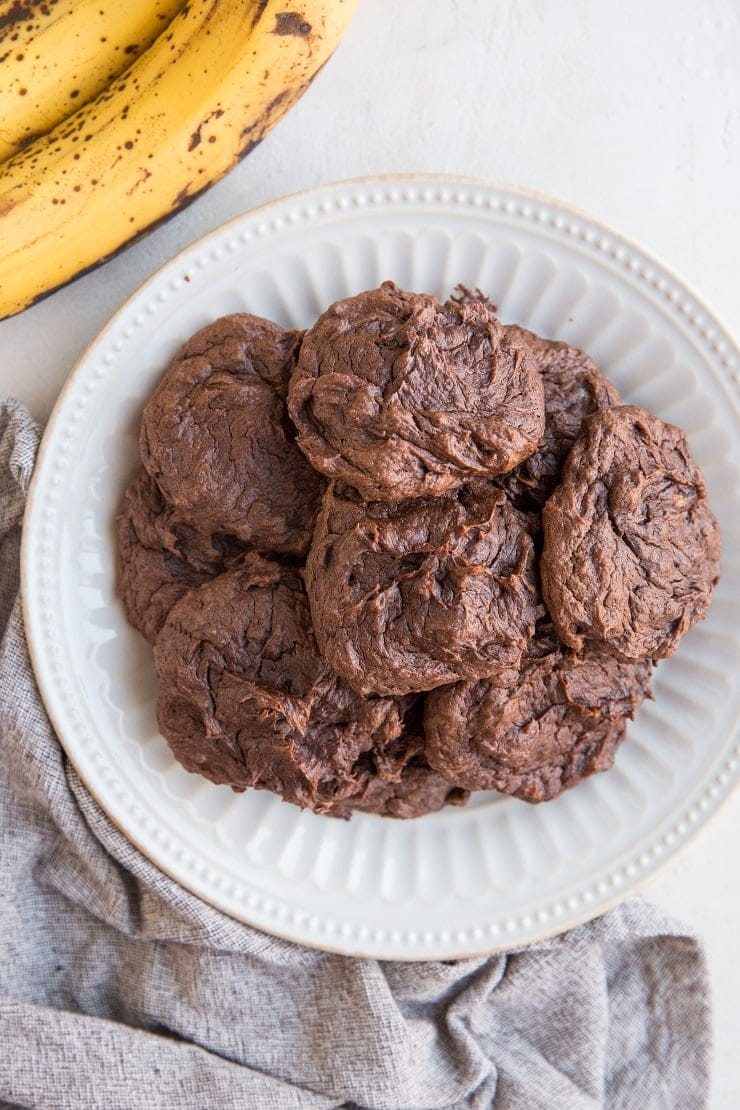 3-Ingredient Chocolate Banana Cookies are quick and easy to make and a healthier dessert recipe with no eggs, oil, dairy, grains, or sugar!