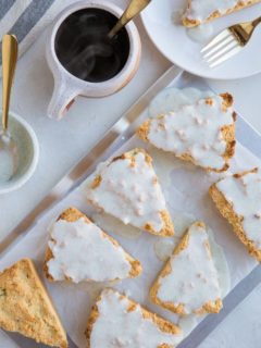 Sugar-Free Keto Scone Recipe with amazing vanilla bean glaze - these vanilla scones are grain-free, sugar-free and absolutely delicious!