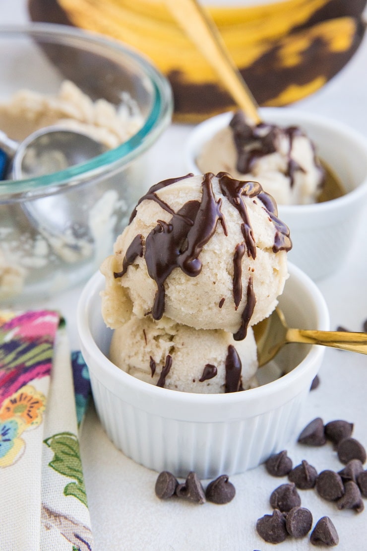 Banana Nice Cream made with ONE ingredient! Paleo, vegan, absolutely delicious and guilt-free!