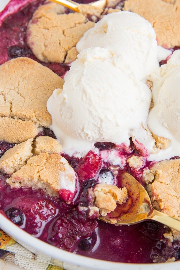 Low-Carb Mixed Berry Cobbler - grain-free, sugar-free, gluten-free and incredibly easy to make!