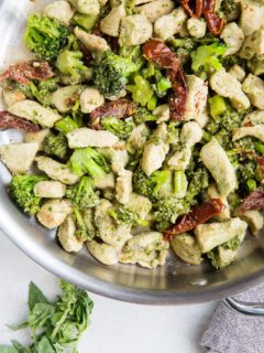 Pesto Chicken and Broccoli with Sun-Dried Tomatoes - the quickest, easiest dinner recipe to get meal time DONE!