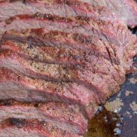 Smoked Tri Tip Recipe - an easy, amazing goof-proof smoked tri tip recipe including how to dry brine meat for the best result. Everything you need to know about smoking tri tip!