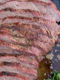 Smoked Tri Tip Recipe - an easy, amazing goof-proof smoked tri tip recipe including how to dry brine meat for the best result. Everything you need to know about smoking tri tip!