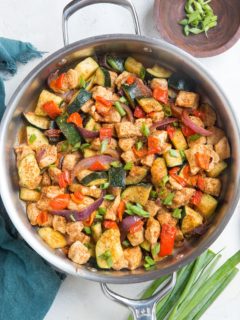 30-Minute Mexican Chicken and Zucchini Skillet couldn’t be any easier to make and results in a nutritious, tasty meal! Simply toss everything in one skillet, cook, and you’re in for a lovely lunch or dinner.