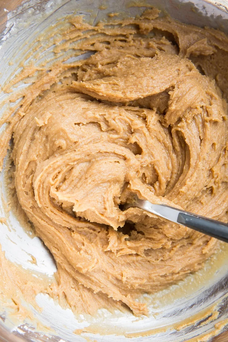 Stir all of the ingredients for the peanut butter cookies in a bowl