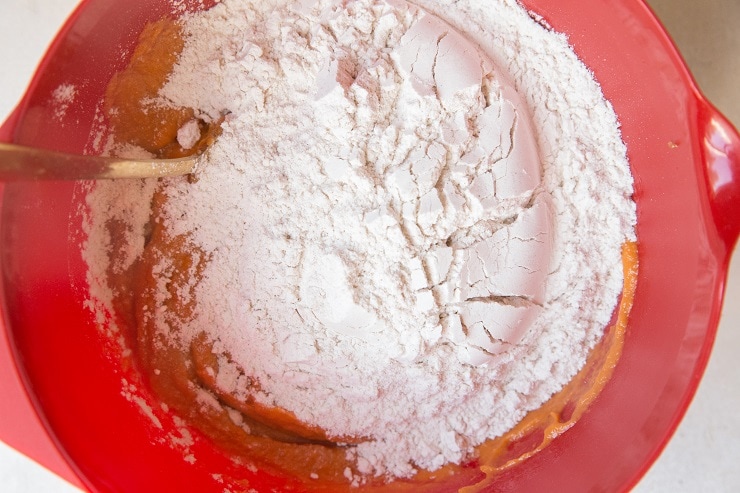 Mix all of the ingredients for the bread in a mixing bowl