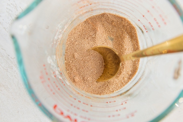 Cinnamon and sugar topping for the snickerdoodles