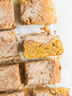 Paleo Pumpkin Snickerdoodle Cookie Bars - grain-free, refined sugar-free, dairy-free snickerdoodles that are made with almond flour. A healthier pumpkin dessert recipe!