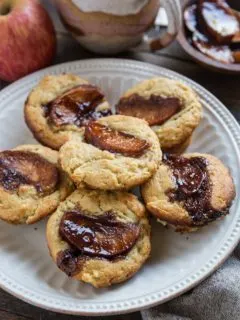 Paleo Apple Cinnamon Muffins with Caramelized Apple Topping - grain-free, refined sugar-free, dairy-free, delicious healthy muffin recipe