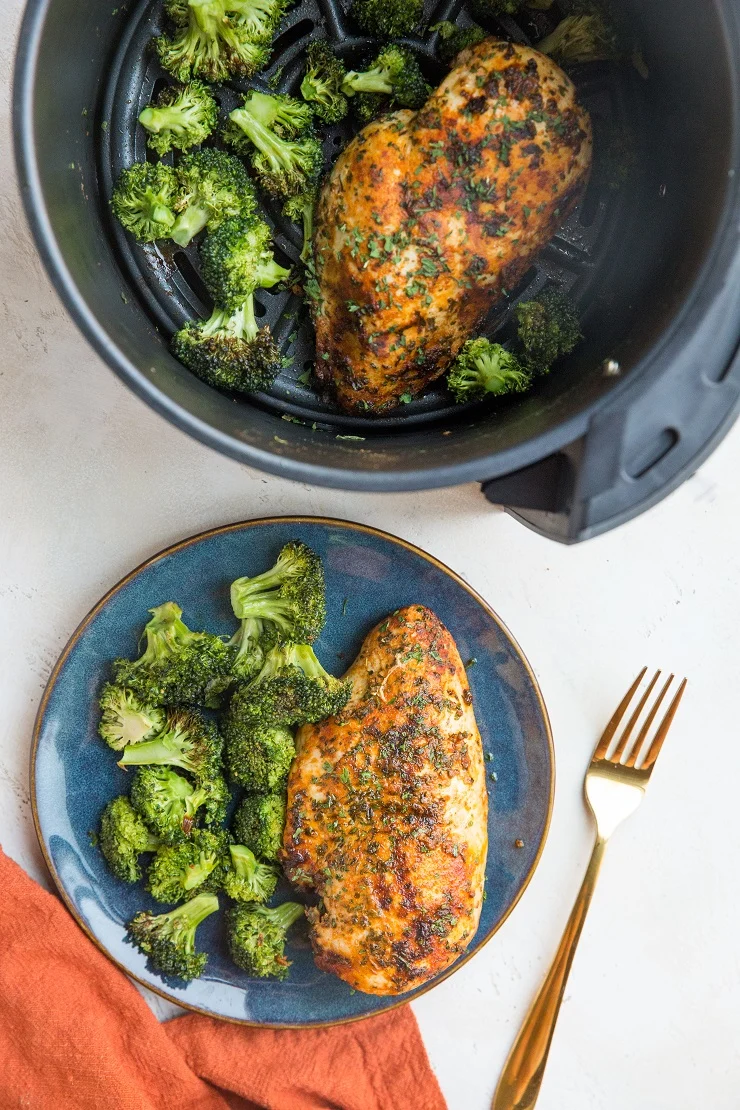 Air Fryer Chicken Breast and Broccoli - easy healthy dinner recipe