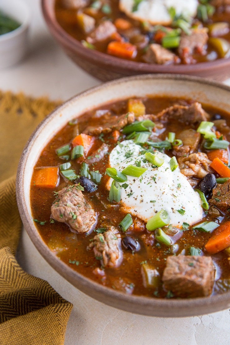 Best Steak Chili Recipe that is loaded with flavor and so easy to make. A healthy, hearty dinner recipe