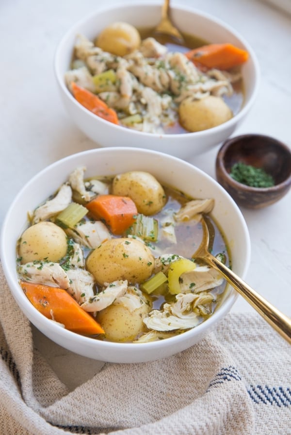 Instant Pot Chicken Stew - an easy, ultra comforting healthy dinner recipe ready in less than 30 minutes!