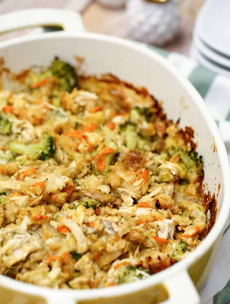 This Chicken Stuffing Bake recipe is a hassle-free 45 minute meal. With chicken, stuffing, broccoli and a few other simple ingredients – it’s so comforting.