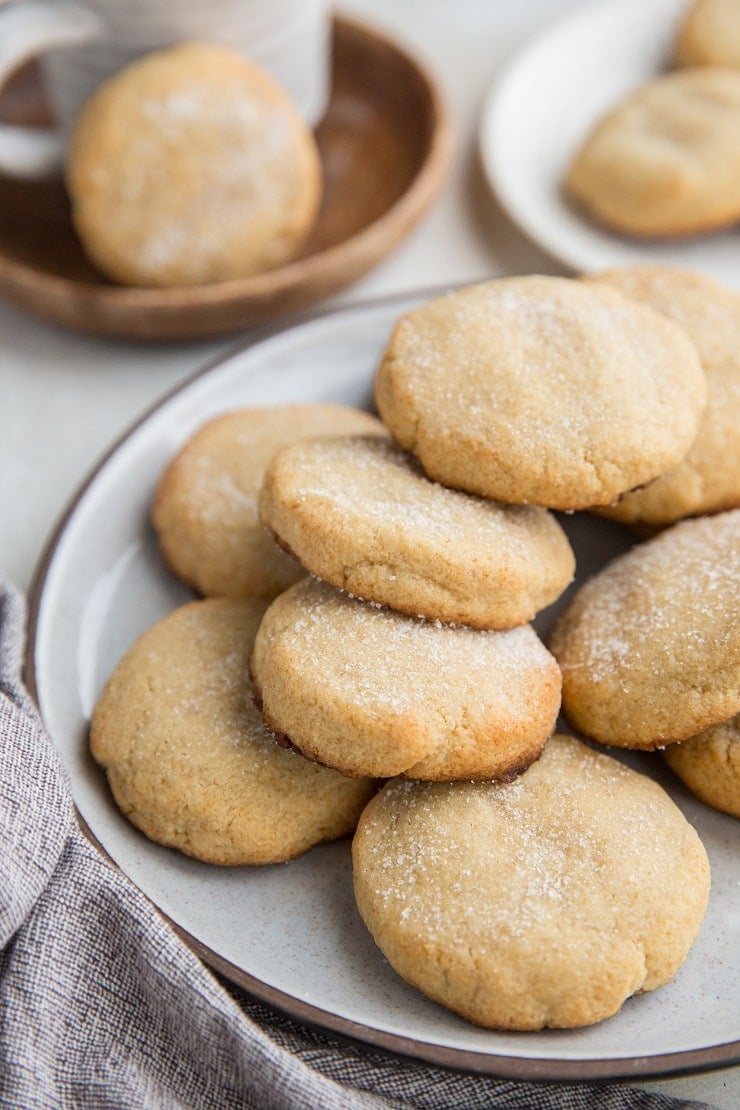 Almond Flour Keto Sugar Cookies - easy, soft and chewy