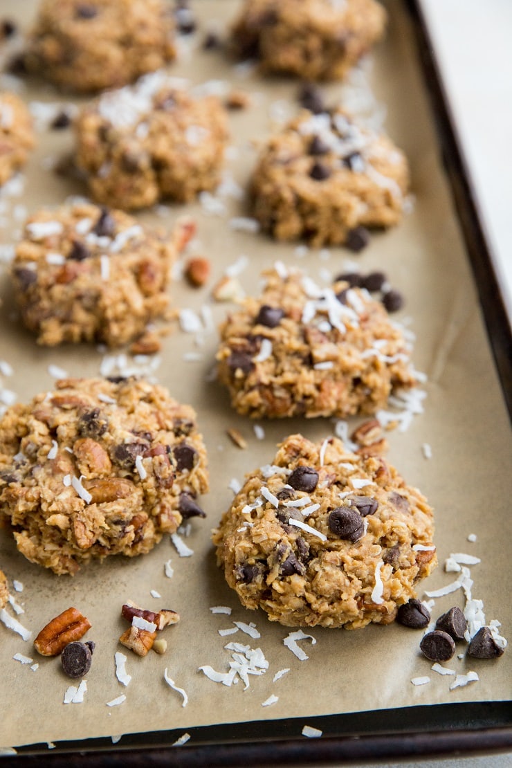 Vegan No-Bake Kitchen Sink Cookies - gluten-free, dairy-free, refined sugar-free, healthy cookie recipe