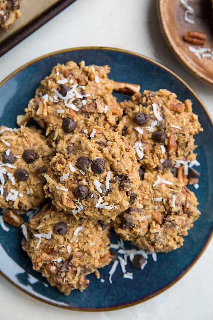 No-Bake Kitchen Sink Cookies with 6 ingredients. Vegan, gluten-free, refined sugar-free, and healthy