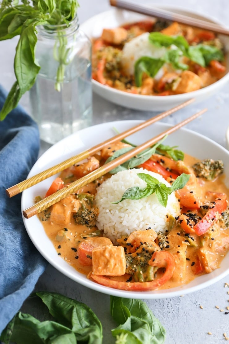 Thai Salmon Red Curry with Vegetables is a delicious, rich and comforting healthy dinner recipe that is easy to prepare!