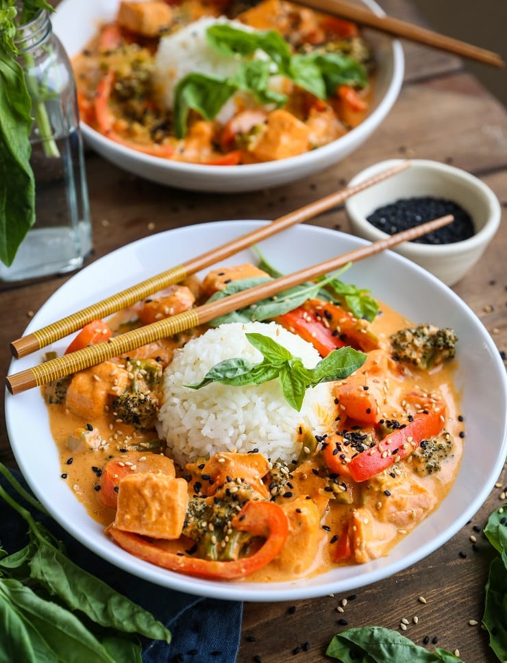 Red Curry Salmon with Vegetables - cozy comfort food at its finest! A delicious Thai curry recipe made easy any night of the week!