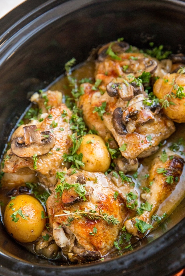 Crock Pot Creamy Mushroom Chicken with Potatoes