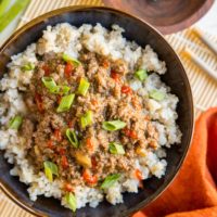 Paleo Mongolian Ground Beef - a flavorful, delicious dinner recipe that is soy-free, gluten-free, and refined sugar-free. Loaded with garlic and ginger flavors!