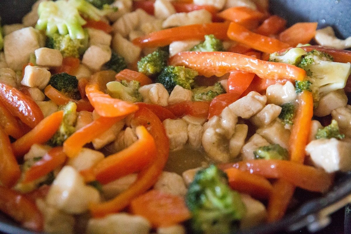 Transfer the sauce to the skillet, stir and bring to a full boil.