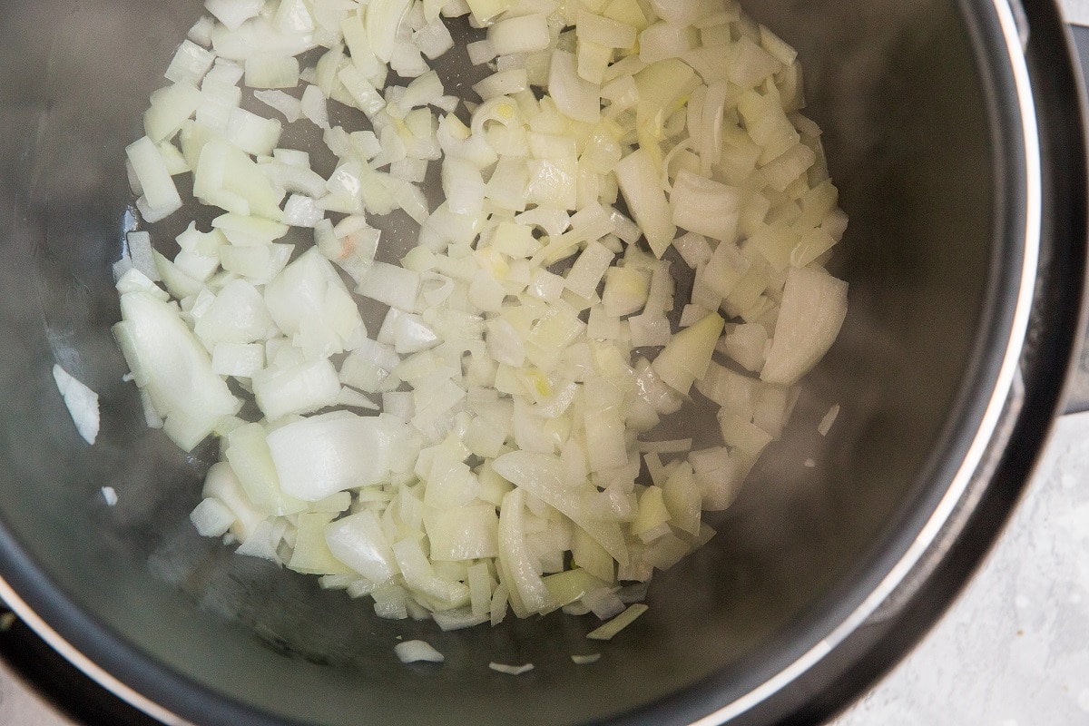 Onion cooking in an instant pot