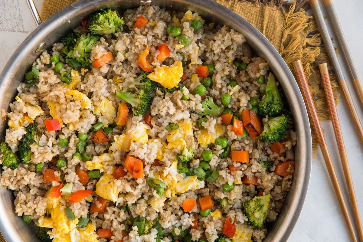 Vegetable Fried Rice - healthier fried rice with brown rice, broccoli, bell pepper and more.